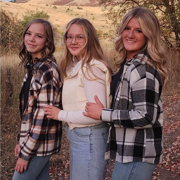 Meet your Posher, Kylee - Picture 1 of 1